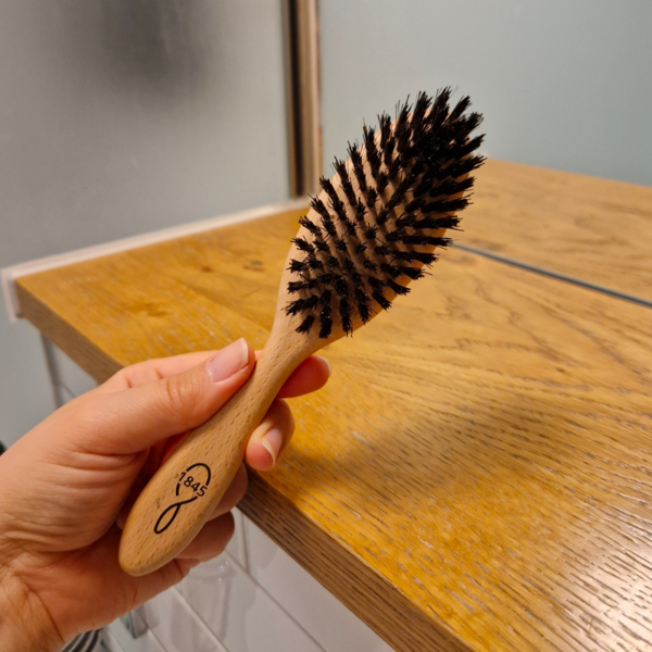 brosse barbe et cheveux grand format